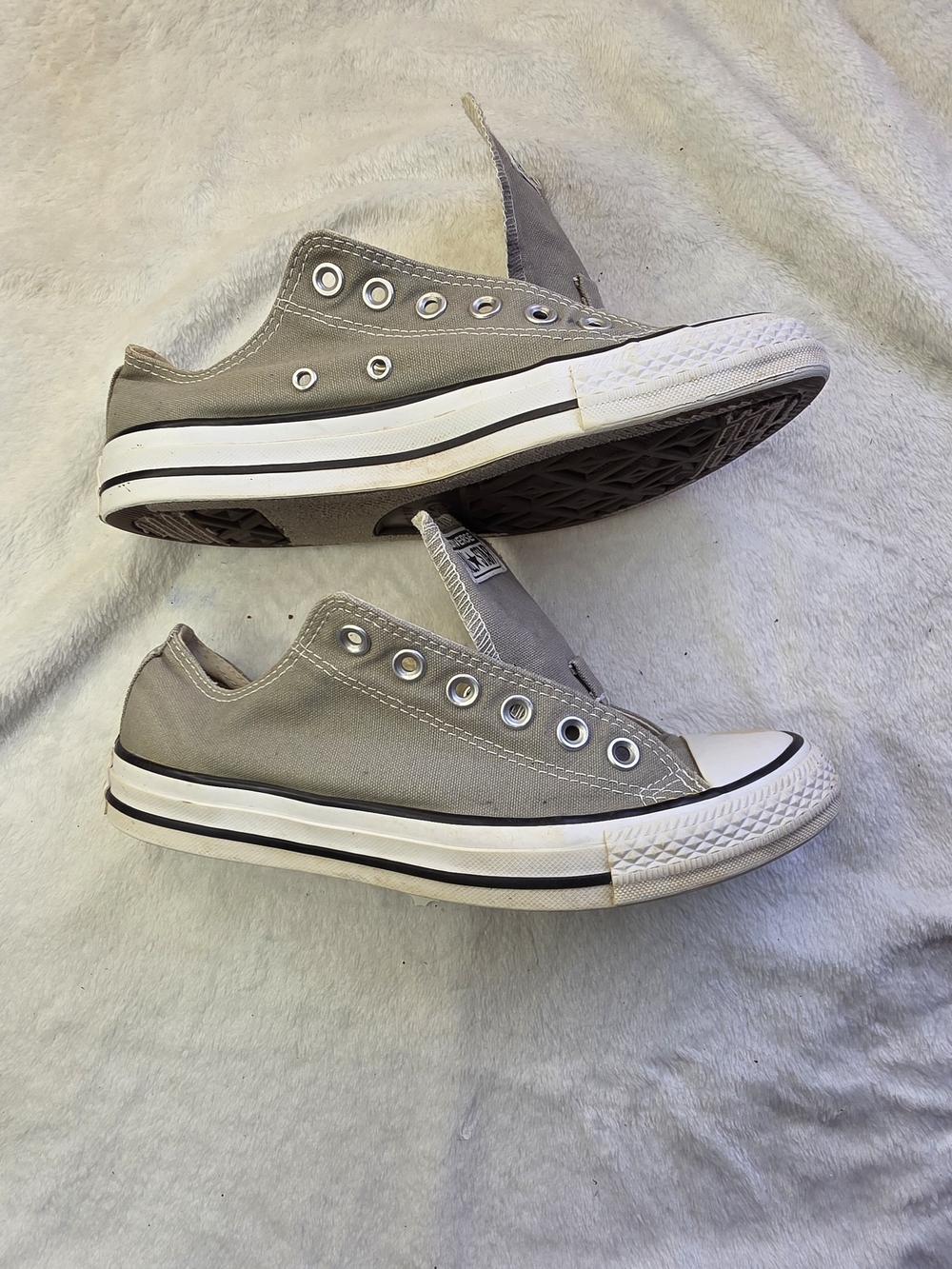 Converse Low-Top Canvas Sneakers - Gray Sz 8 Women